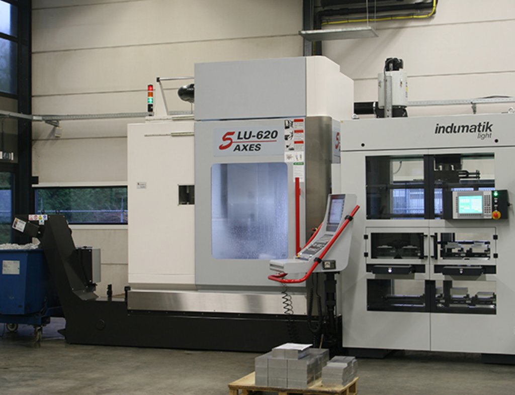 Indumatik L60 an Litz-Bearbeitungszentrum