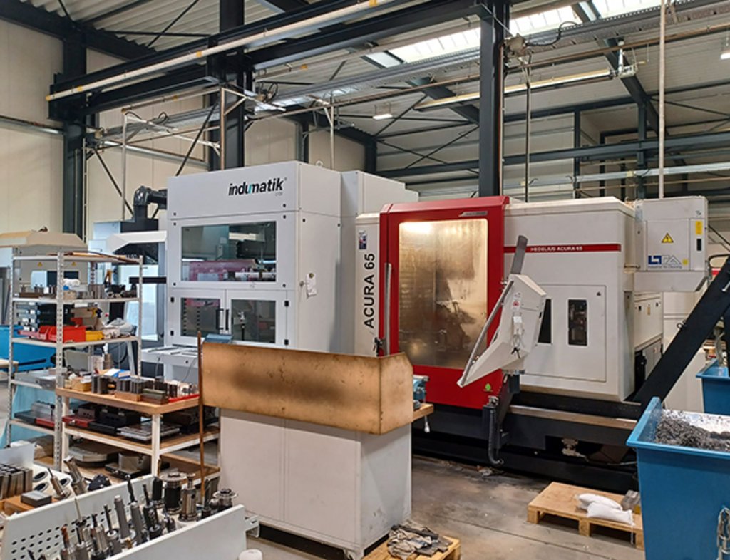 Indumatik L120 an Hedelius-Bearbeitungszentrum