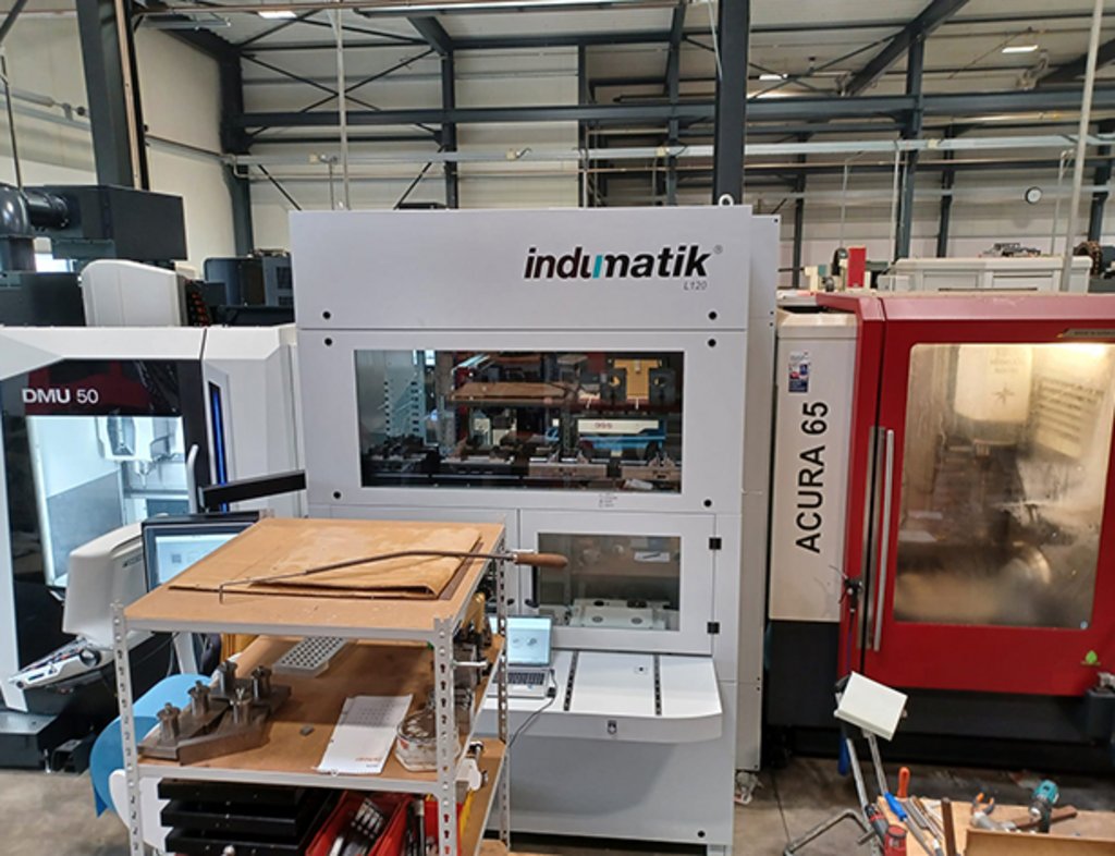 Indumatik L120 an Hedelius-Bearbeitungszentrum
