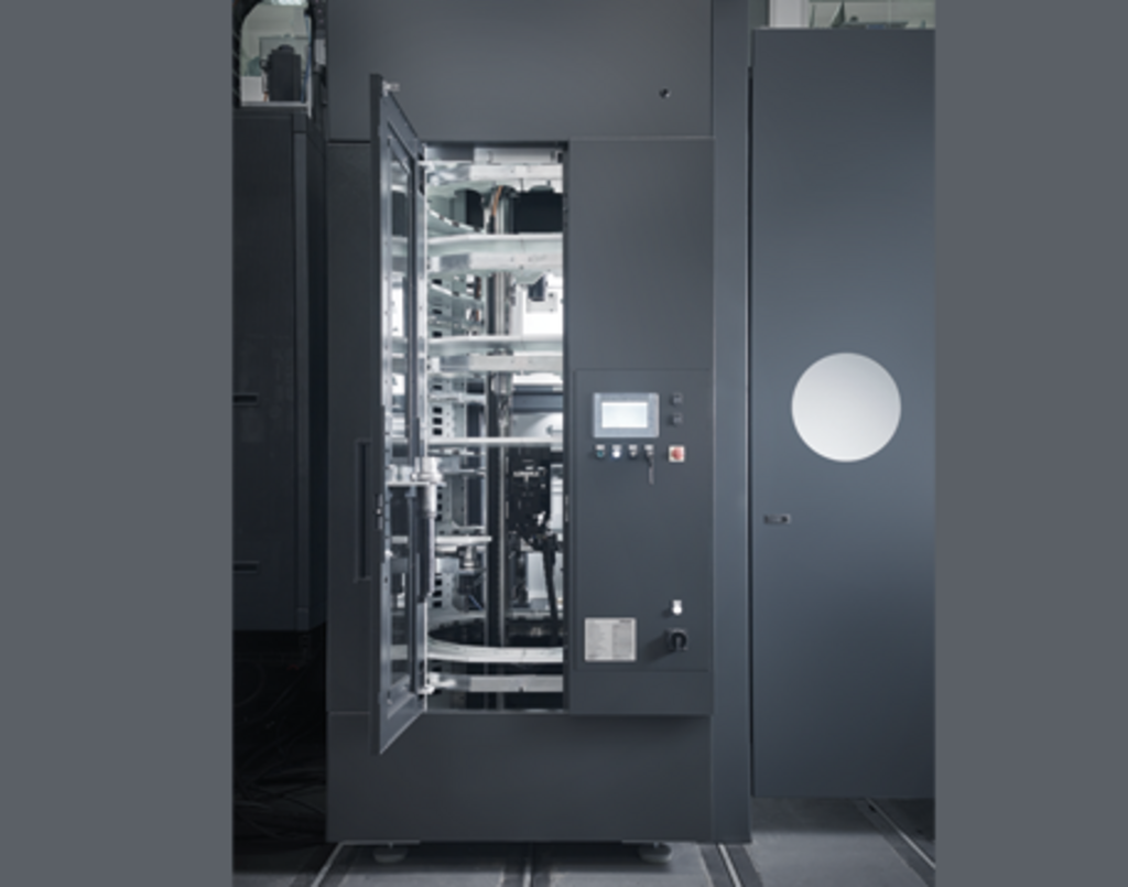 Indumatik TC 250 an IBARMIA-Bearbeitungszentrum