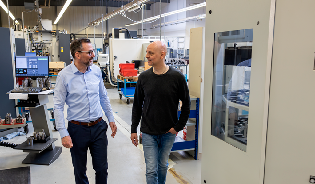  "Die Zusammenarbeit mit Indunorm hat nicht nur unsere Produktionskapazitäten verbessert, sondern auch die Arbeitszufriedenheit unserer Teams signifikant erhöht. Die unkomplizierte Einführung und die robuste Leistung der Indumatik-Lösung haben einen wesentlichen Beitrag zu unserem Unternehmenserfolg geleistet. Wir freuen uns auf eine fortgesetzte und fruchtbare Partnerschaft mit Indunorm."